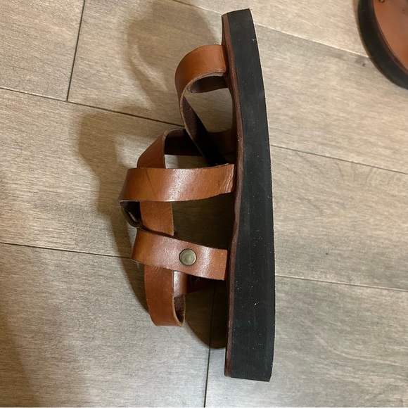 REAL LEATHER BROWN STRAPPY SANDAL WITH ADJUSTABLE STRAP SIZE 6 FROM COSTA RICA - Picture 12 of 14